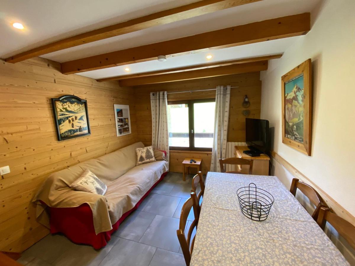 L Alpin Bel Appartement Avec Terrasse Dans Vieille Ferme De Montagne Renovee Les Orres Exterior photo