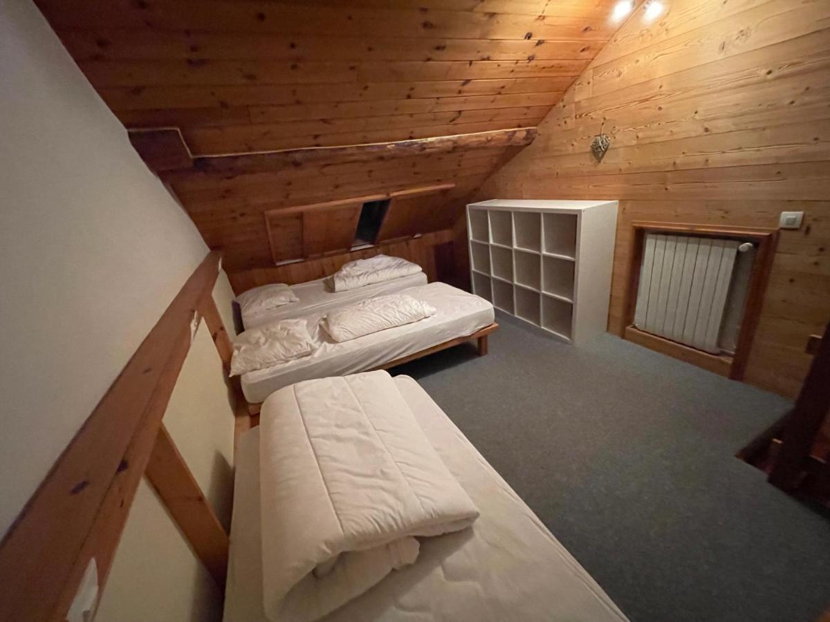 L Alpin Bel Appartement Avec Terrasse Dans Vieille Ferme De Montagne Renovee Les Orres Exterior photo